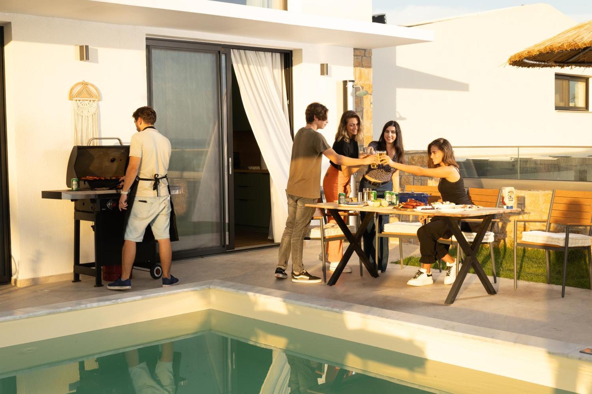 Flamingo View Suites & Villas ネア・ポティダイア エクステリア 写真